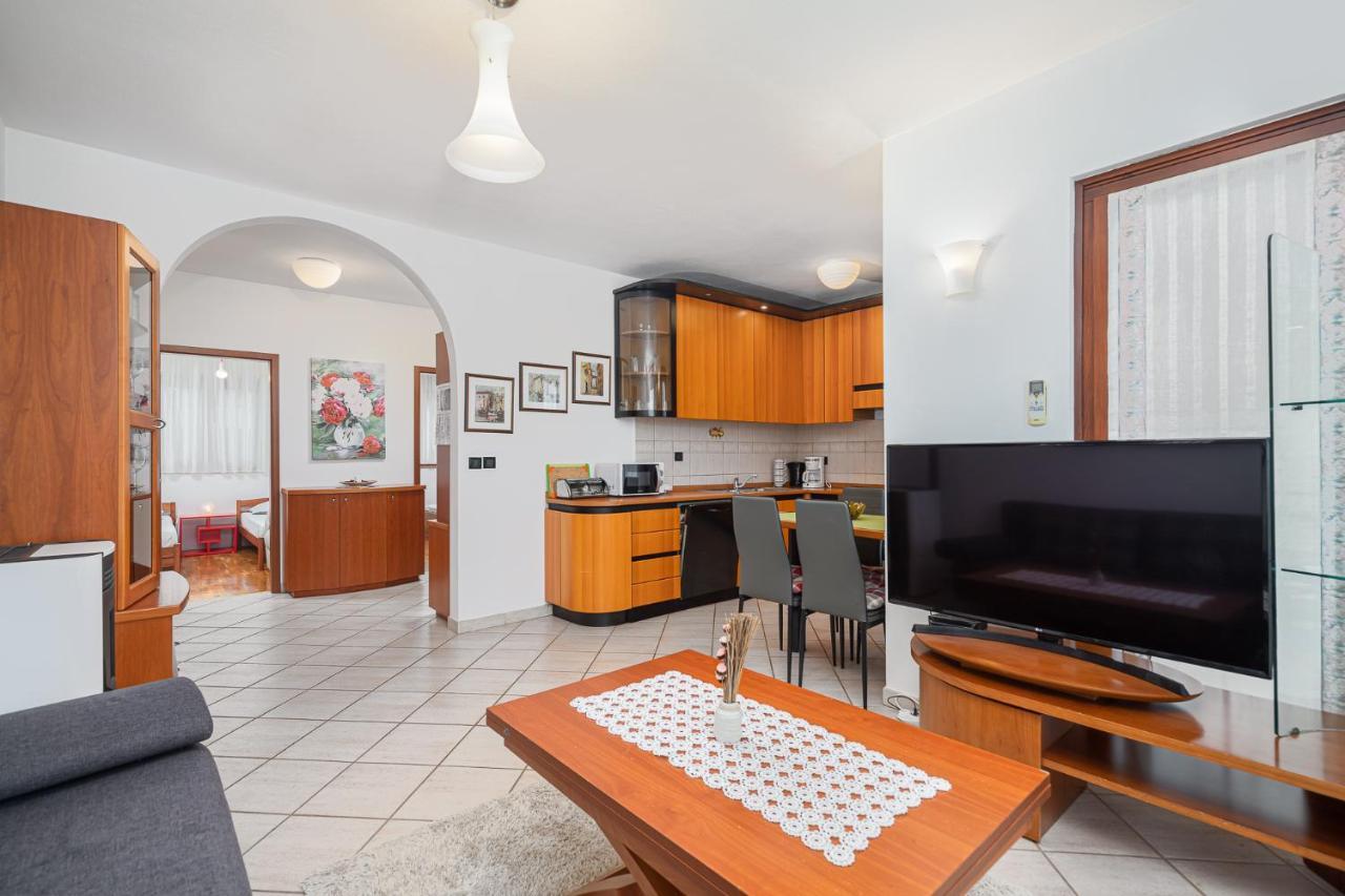 Apartment Sea View - Roberto